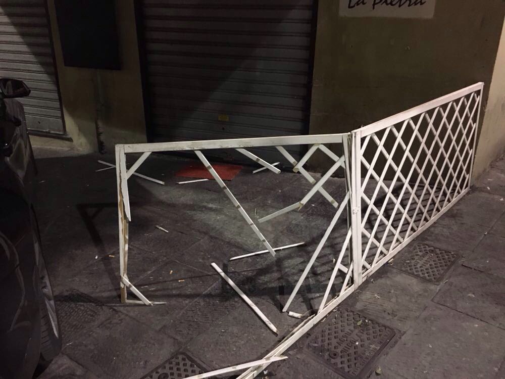 Risse in centro storico, ma la movida non c'entra: 