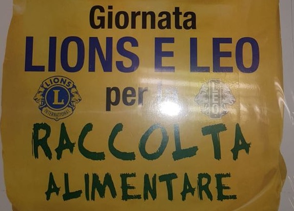 Raccolta alimentare dei Lions Club nei supermercati genovesi