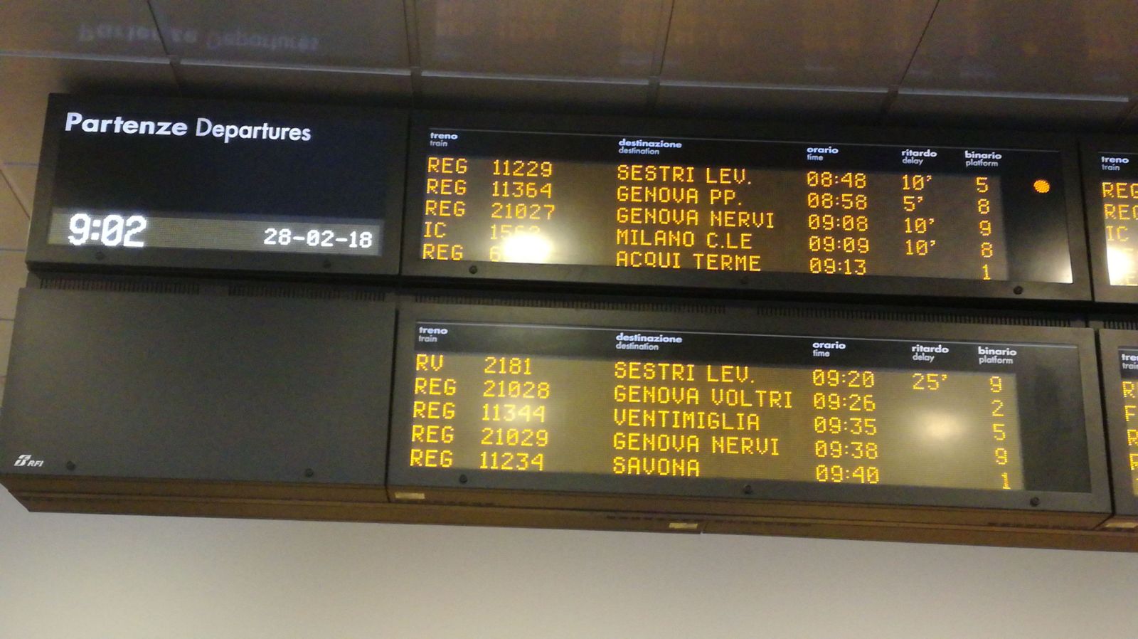 Allerta neve, in Liguria treni regionali ridotti del 50%