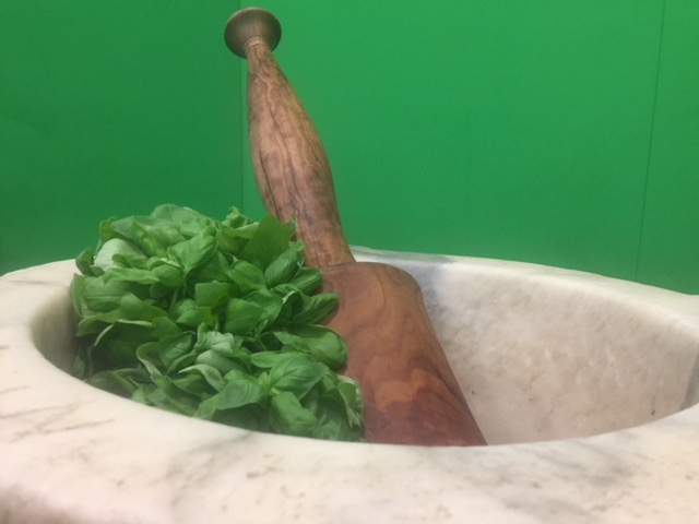 Gare, selfie e menù a tema nella settimana del pesto, aspettando la 'benedizione' dell'Unesco