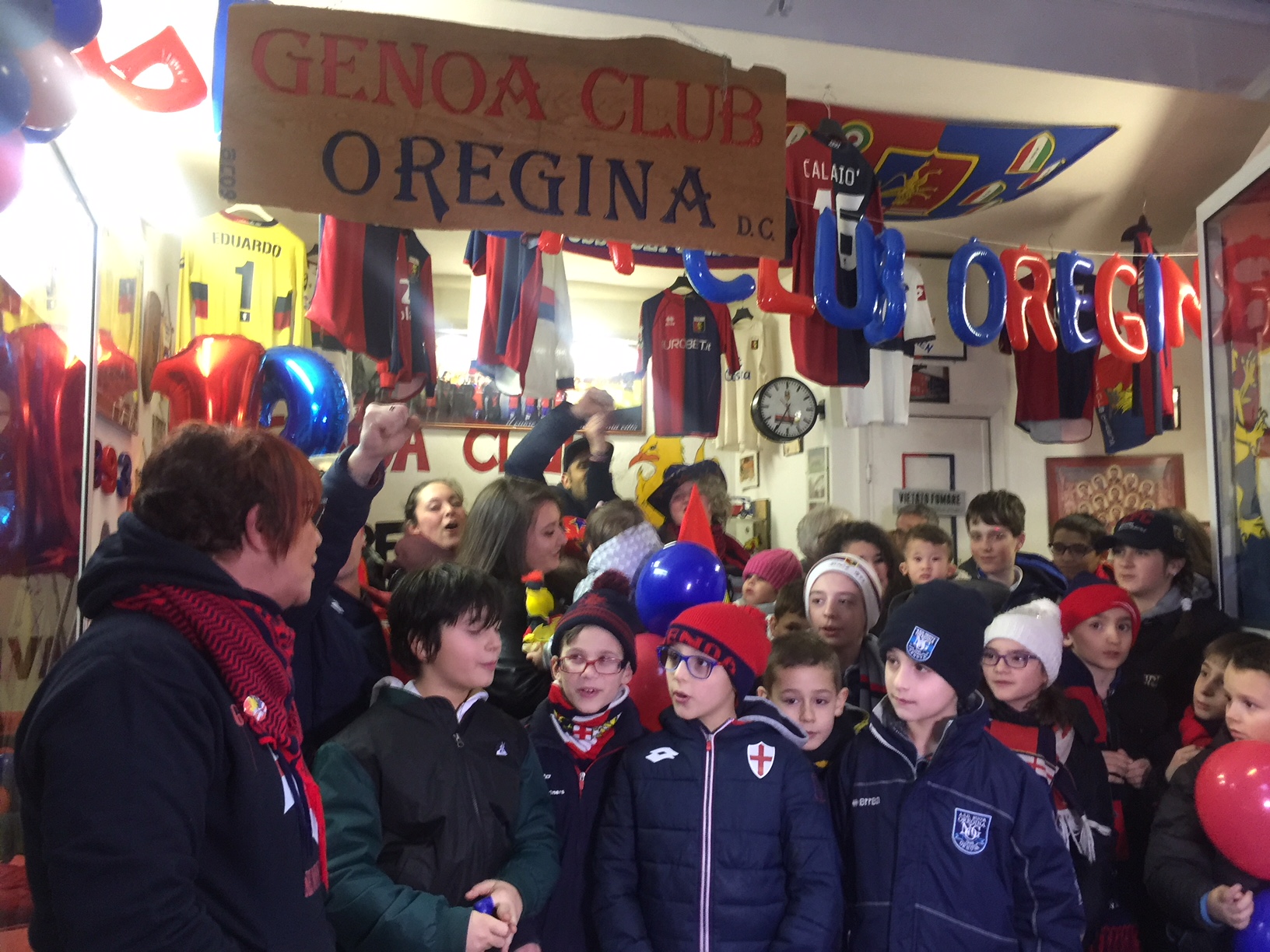Biraschi accende il Genoa Club Oregina: 
