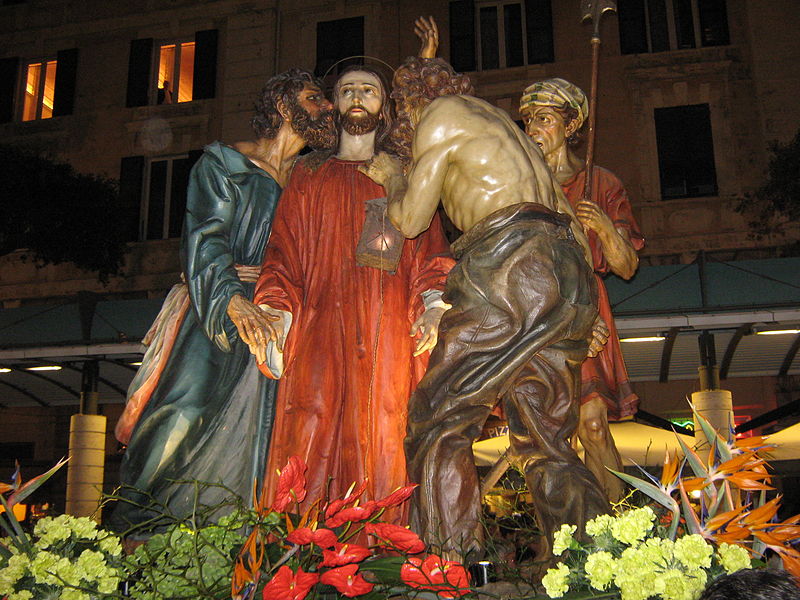 Stasera Viaggio in Liguria alla scoperta della processione del Venerdì Santo