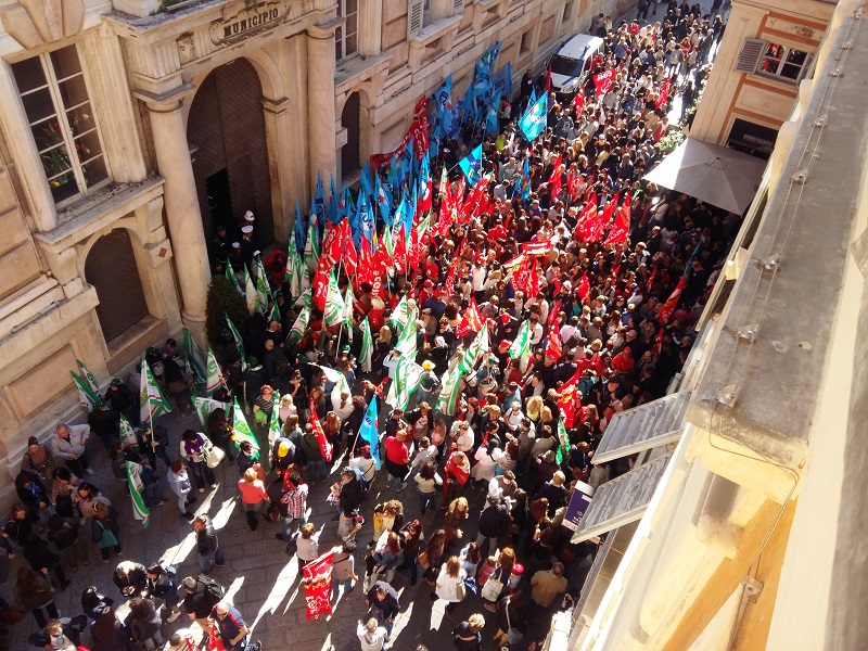Appalti per la ristorazione scolastica, presidio Cgil lunedì davanti a Tursi