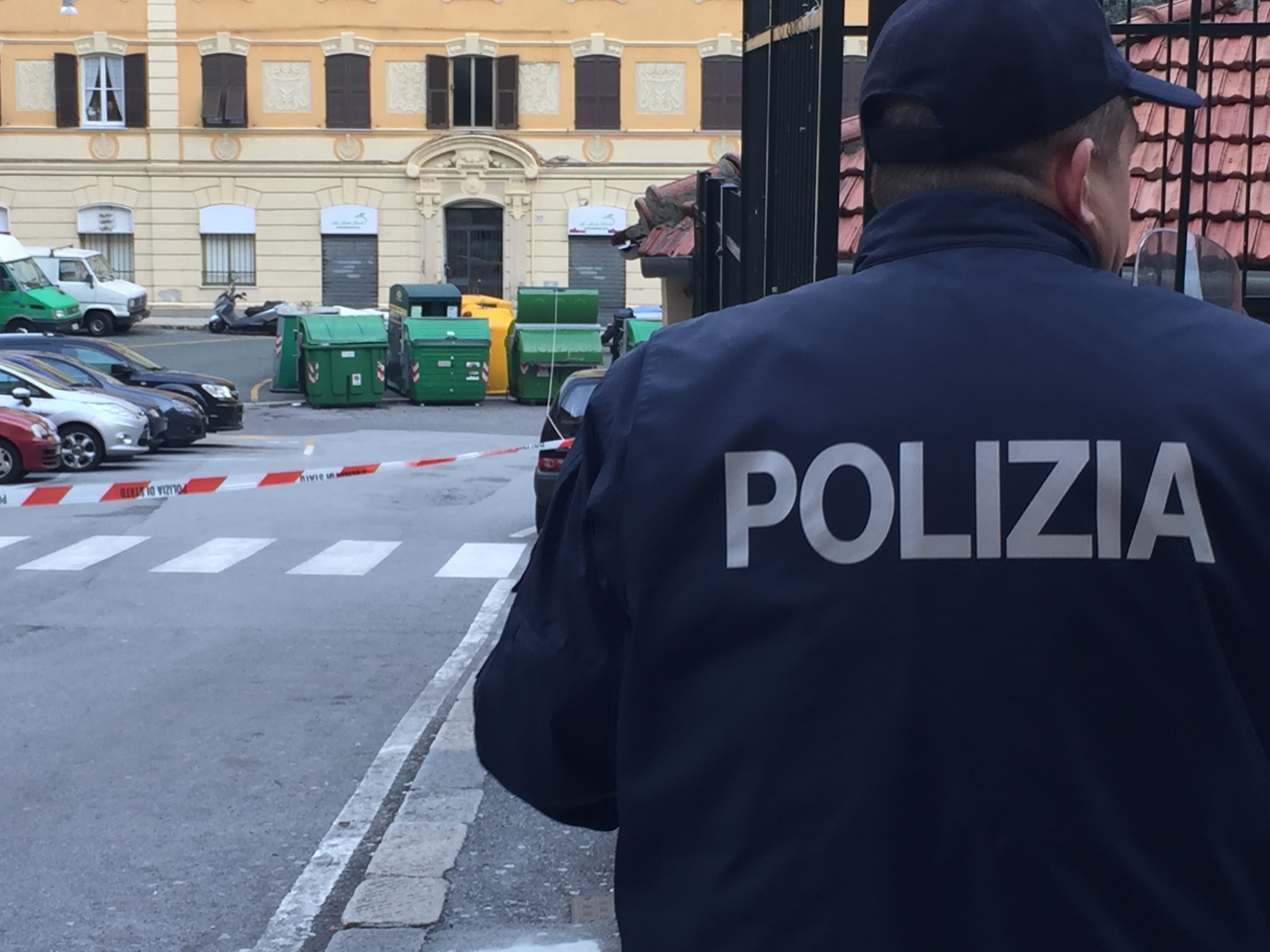 Nuovo allarme bomba nel quartiere del Lagaccio: strada chiusa e poi riaperta