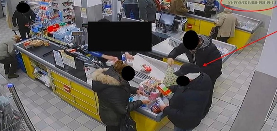 'Furbetto del cartellino' ad Alassio, indagine partita da chiacchiere al bar