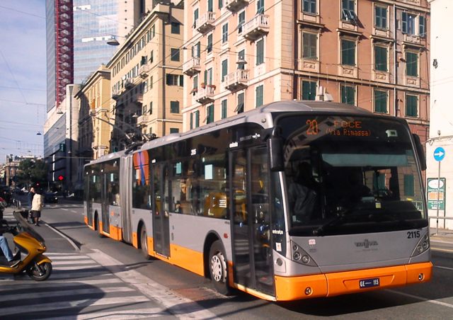 Amt, blitz in corso Buenos Aires: un passeggero su 10 senza biglietto