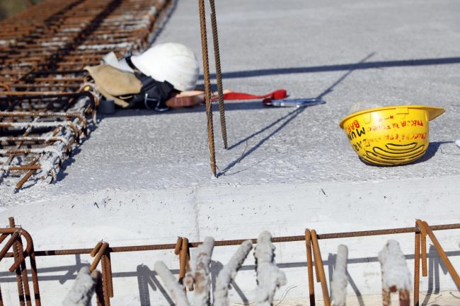 Genova, incidente sul lavoro: 18enne ricoverato al San Martino