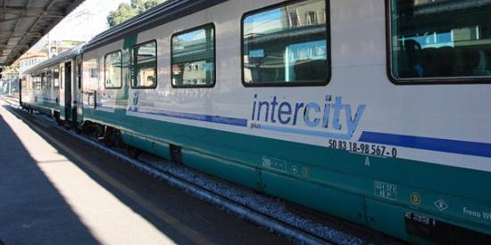 Intercity sempre in ritardo, l'assessore Berrino: 