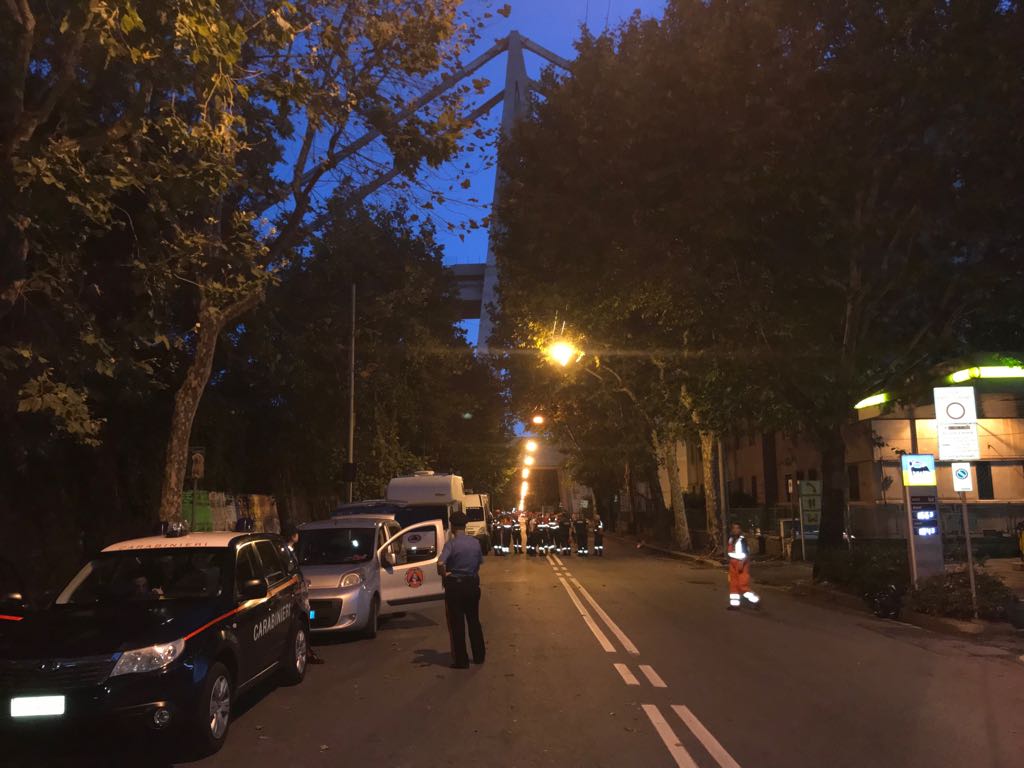 Crollo Ponte Morandi, ecco le strade chiuse a Genova ad auto e pedoni   