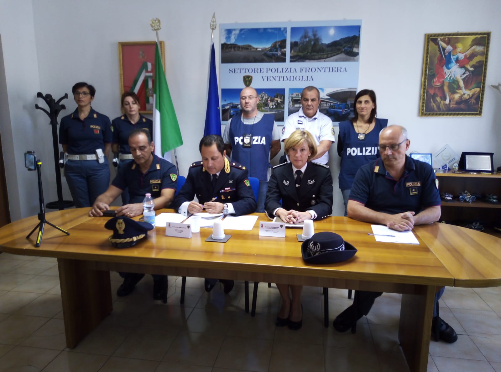 Traffico di migranti, blitz al confine tra Italia e Francia: sette arresti