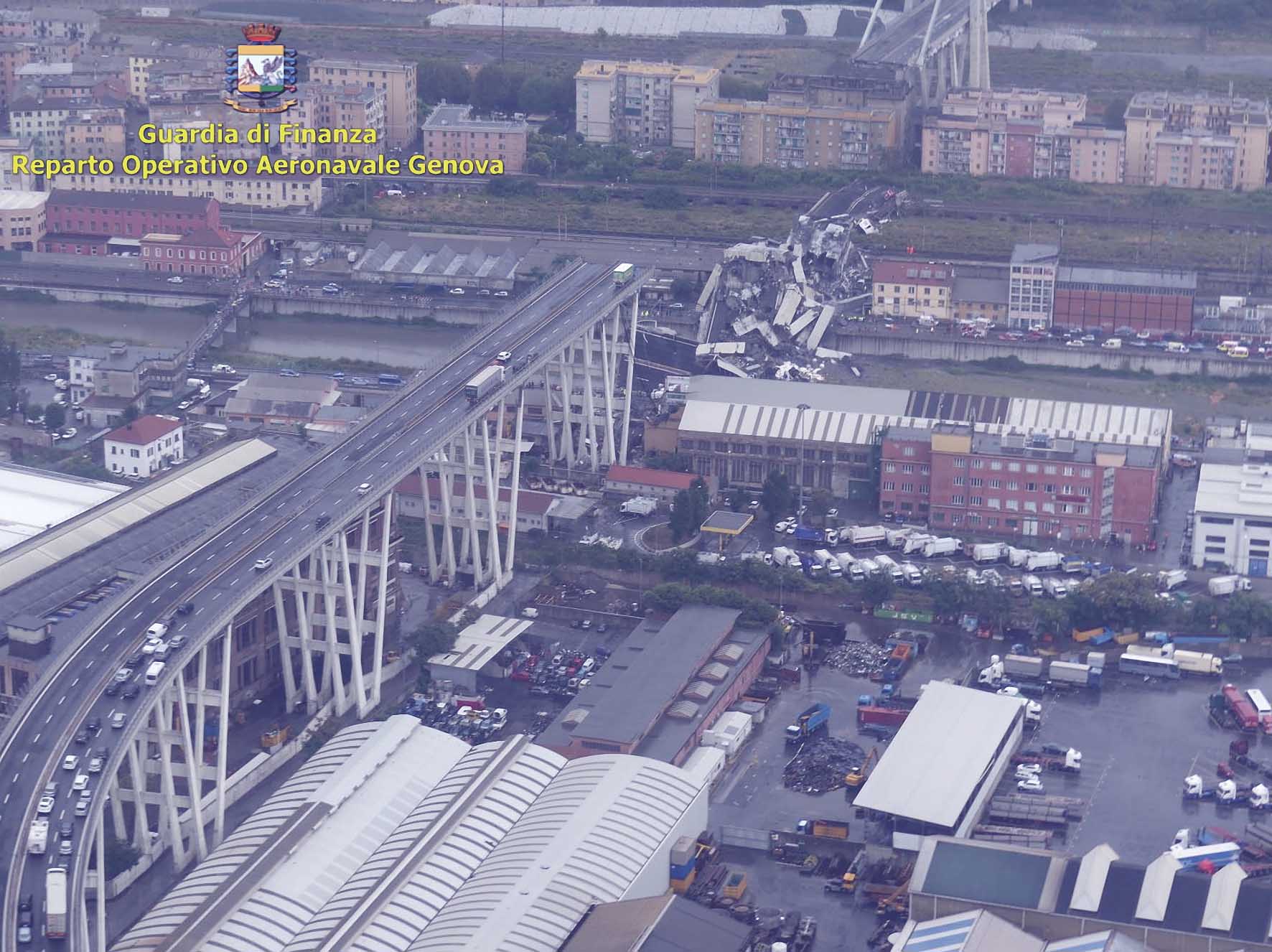 Due mesi dal crollo di Ponte Morandi, Toti: 
