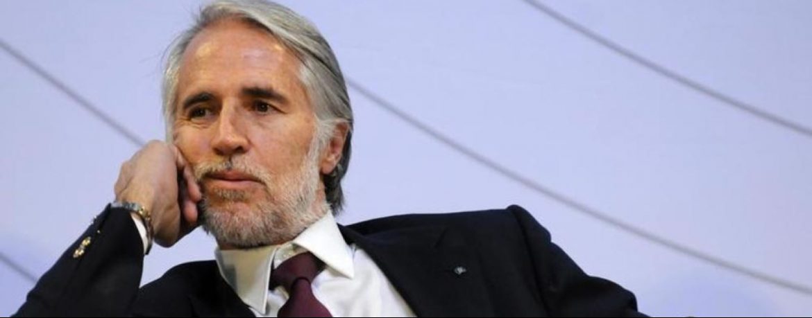 Genoa, striscione volgare contro Preziosi, Malagò: 