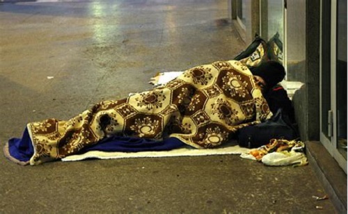 Clochard morti nel 2018, a Genova la messa in loro ricordo 