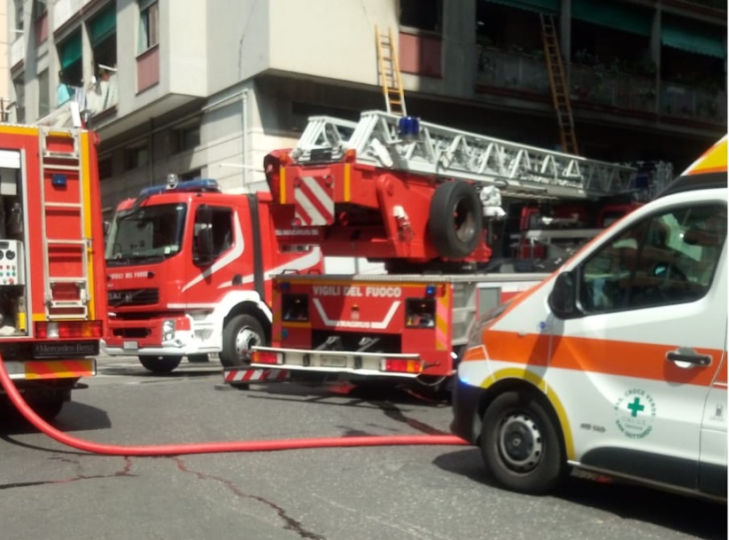 Incendio in via Donaver, morto un 43enne: ipotesi suicidio