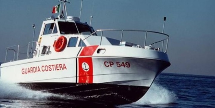 Cadavere in mare a Voltri, per medico legale è suicidio: si è sparato