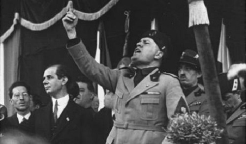Genova, post inneggiante a Mussolini: indagato presidente di Municipio