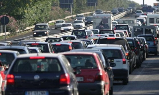 Altro weekend di code e rallentamenti sulle autostrade in Liguria