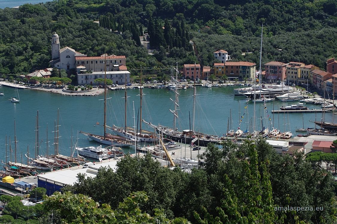 Revocato il divieto, Le Grazie tornano balneabili