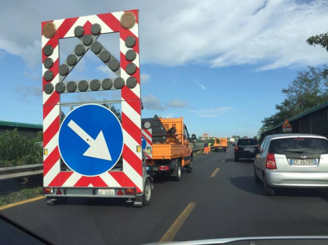 Tratti chiusi tra manutenzione e interventi, autostrada a singhiozzo intorno a Genova
