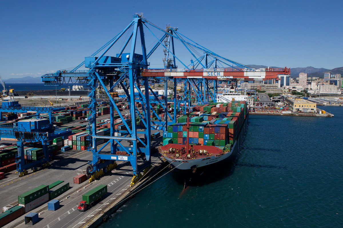 Porto di Genova, Psa prende il controllo del terminal Sech