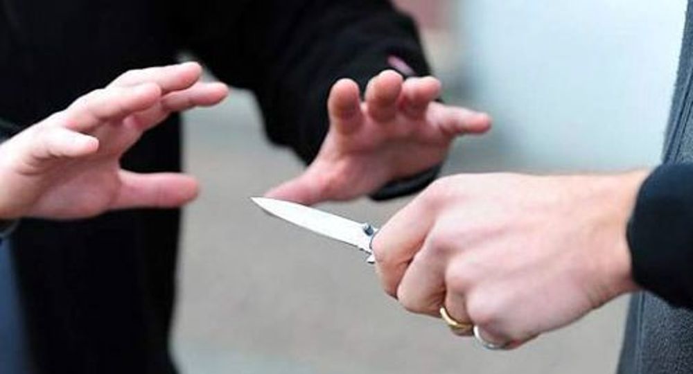 Violenza a Savona, trentenne accoltellato all'addome: è grave 
