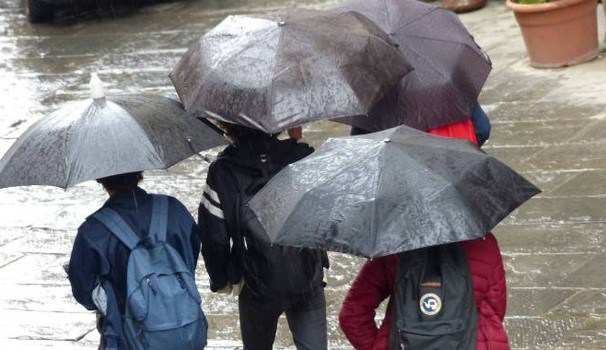 Allerta arancione a Genova, il Comune conferma: 