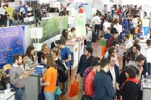 Orientamenti 2019, c'è il career day: 108 aziende offrono 3712 posti di lavoro