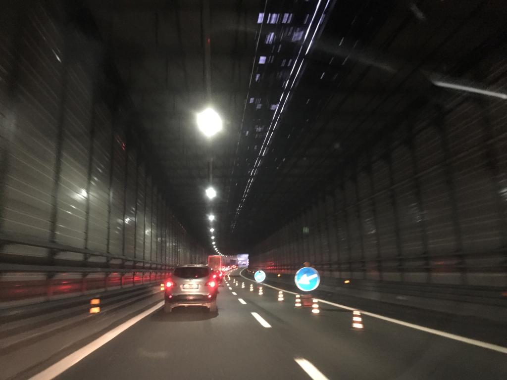 Lavori in galleria, Autostrade si sveglia all'ultimo per adeguarle alla norma Ue
