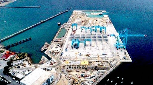 Vado Ligure, il Coronavirus blocca la festa del nuovo terminal