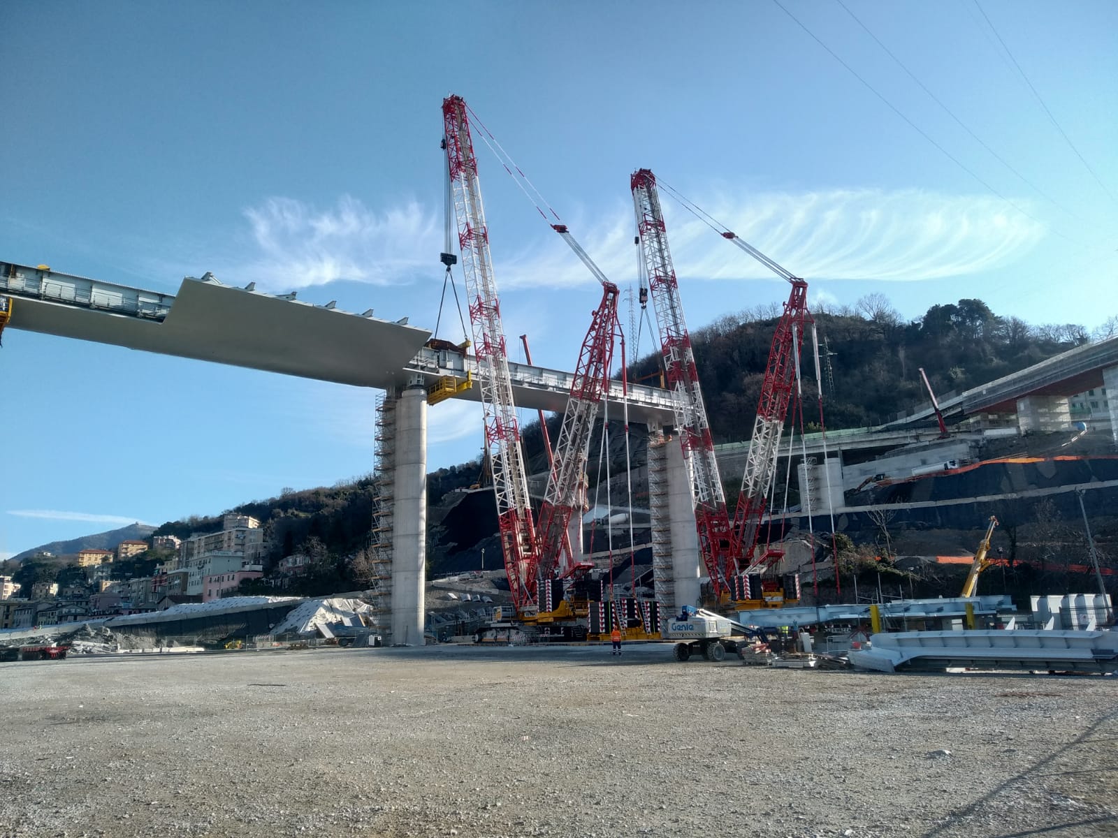 Ponte per Genova, viadotto prende forma: varato il decimo impalcato