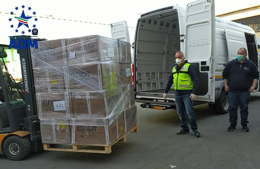 Coronavirus, requisite 20mila mascherine destinate a commerciante privato 