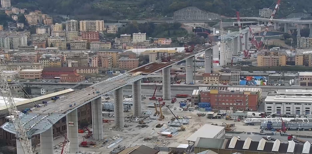 Ponte per Genova, vento forte: si fermano i lavori nel cantiere