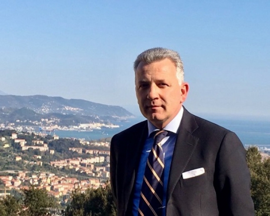 Nave Diadema al largo della Spezia, il sindaco Peracchini vieta lo sbarco