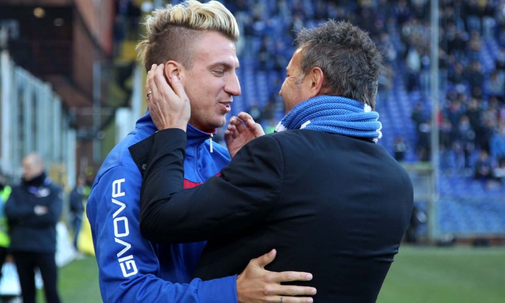 Maxi: 