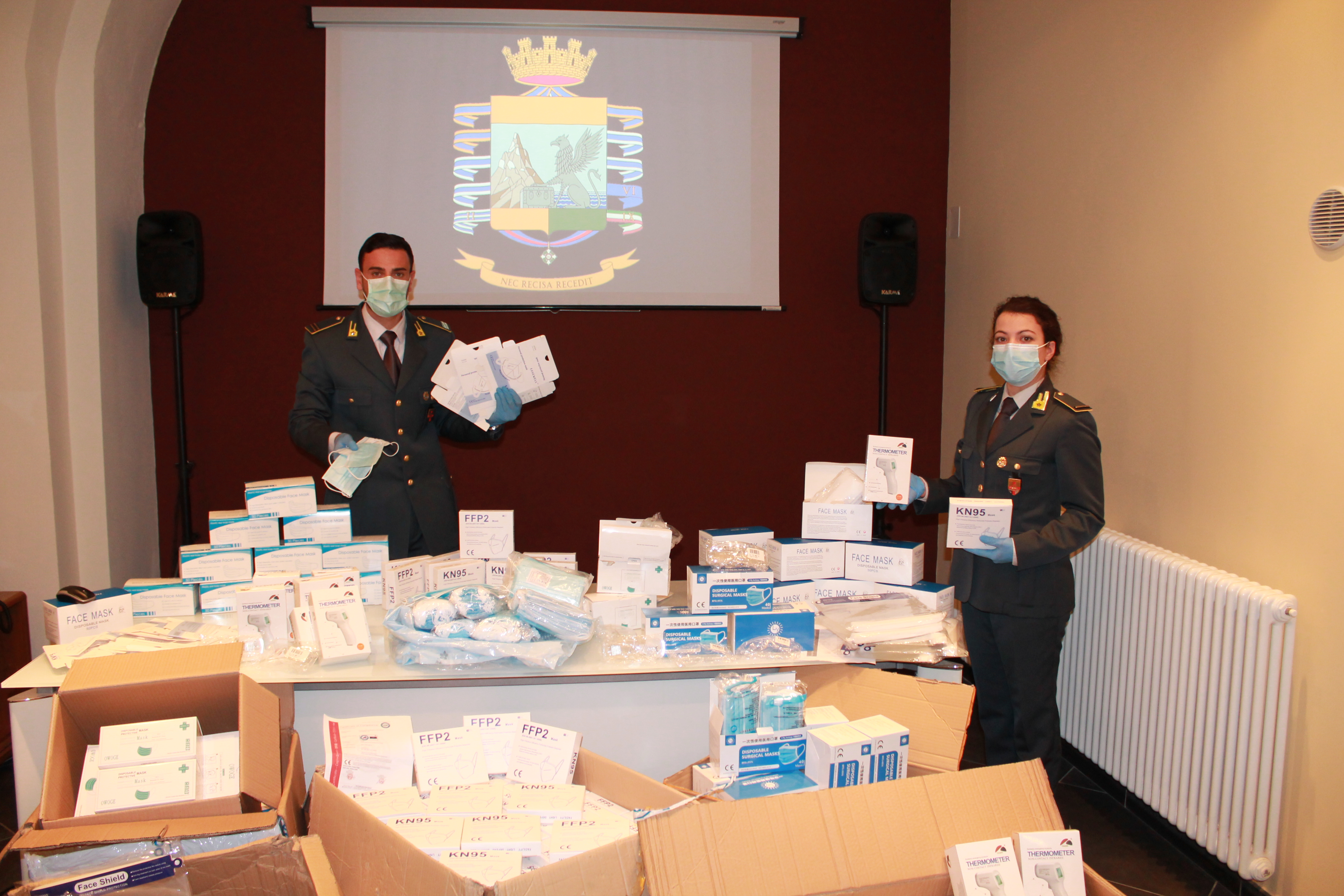 Coronavirus, sequestrate a Imperia oltre 14mila mascherine e altri Dpi 