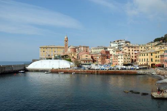 Porticciolo dedicato a un ex X Mas, non si placano le polemiche a Genova