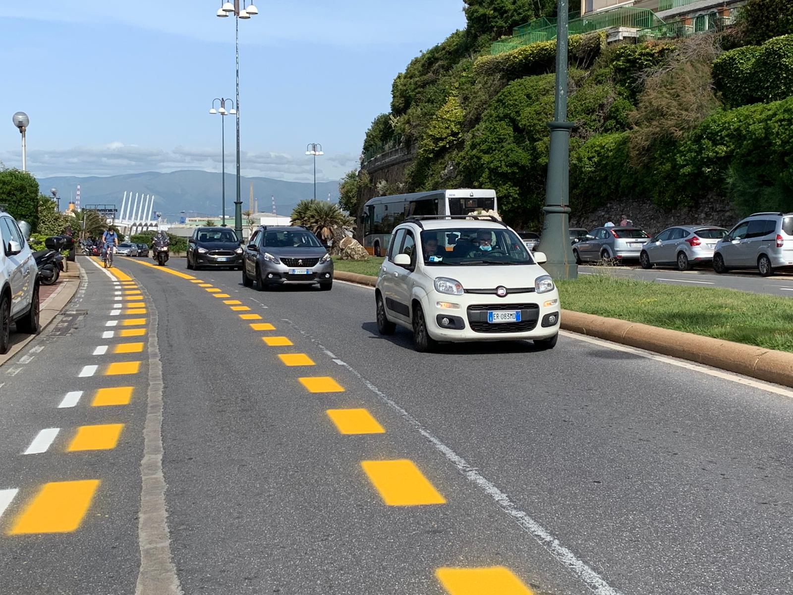 Piste ciclabili d'emergenza, da lunedì pronta la prima tratta De Ferrari-corso Italia