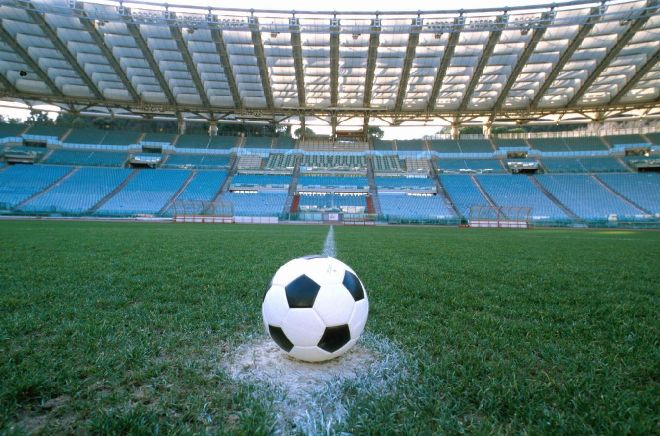 https://www.primocanale.it/materialiarchivio/immagininews/20200527161944-stadio-vuoto.jpg