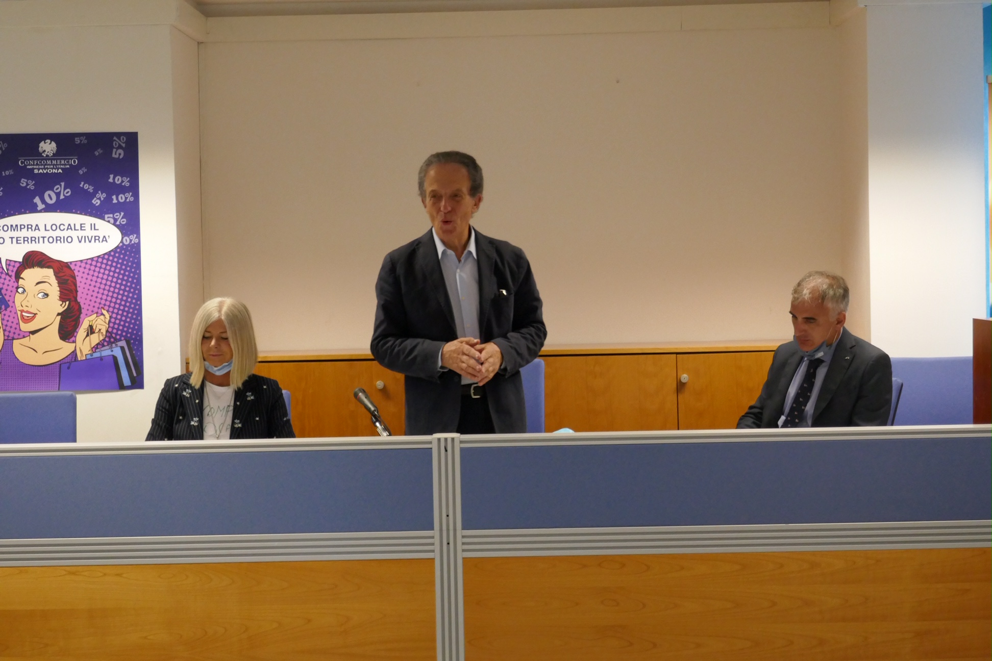 Savona, Banca Carige e Confcommercio presentano la card per il terziario
