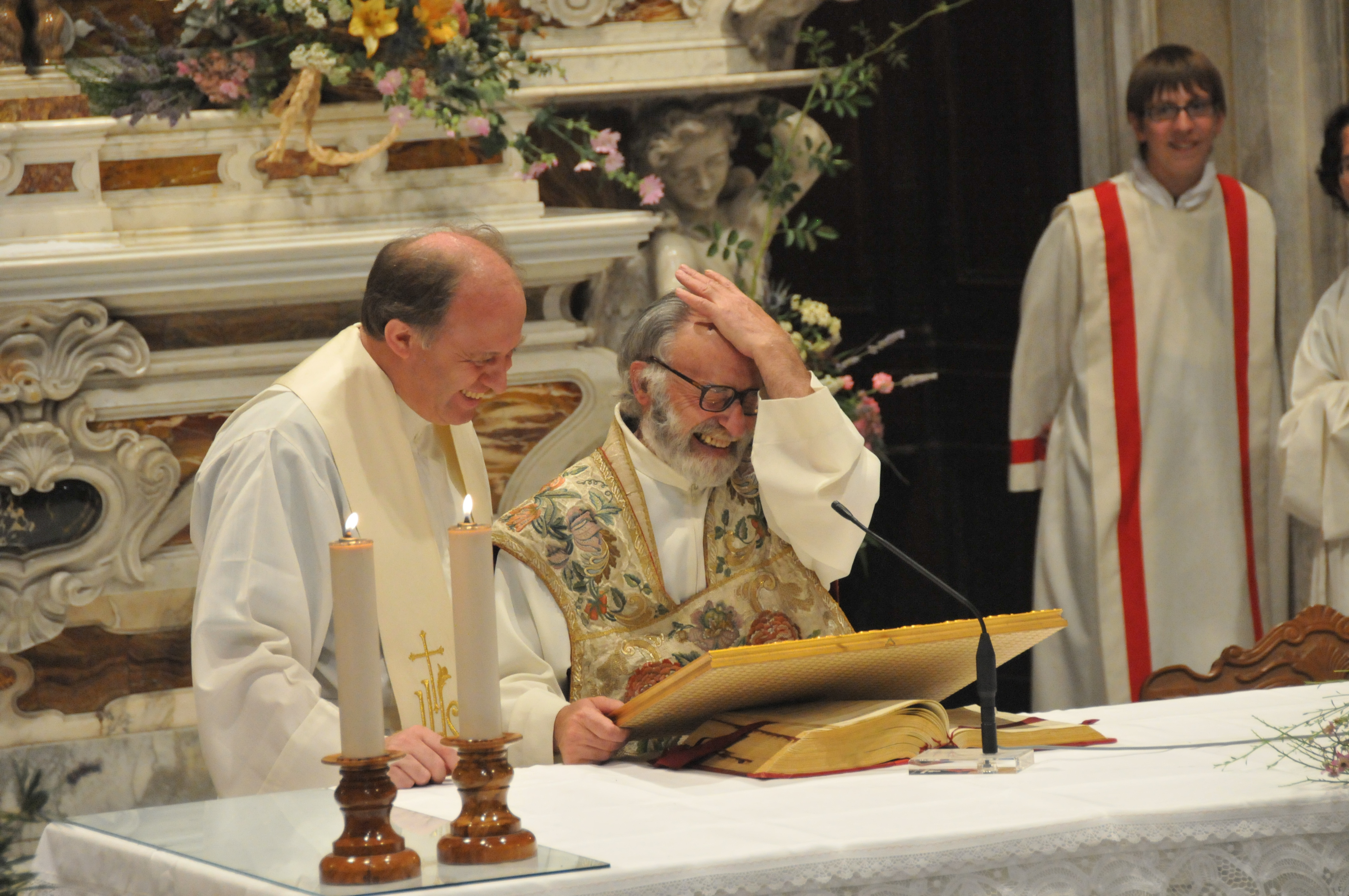 Addio a don Cicci Pastorino, il prete che diceva parolacce per parlare a tutti