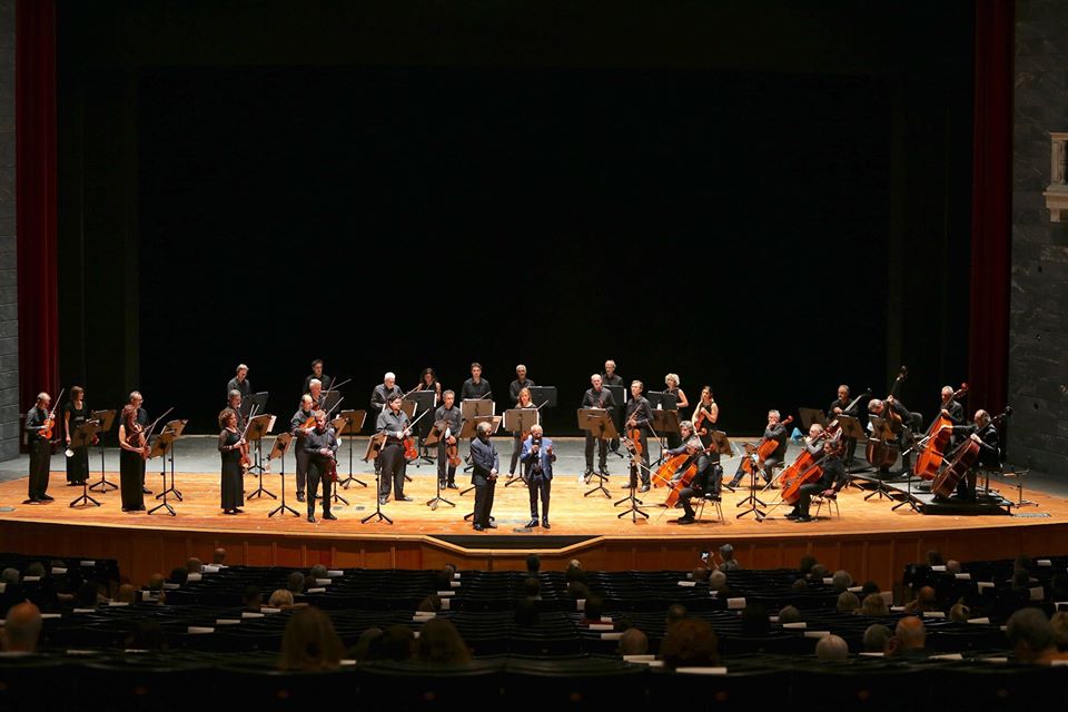 Riapre il Teatro Carlo Felice, successo per il primo concerto con 200 spettatori