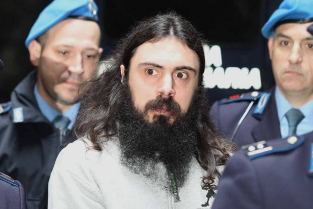 Il killer Luca Delfino rinuncia alla semilibertà: vuole scontare per intero la pena 