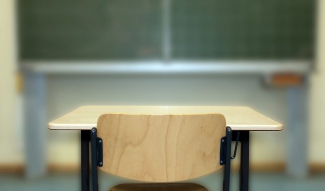 Scuola, ancora tanti dubbi tra banchi monoposto e cosa fare con casi positivi