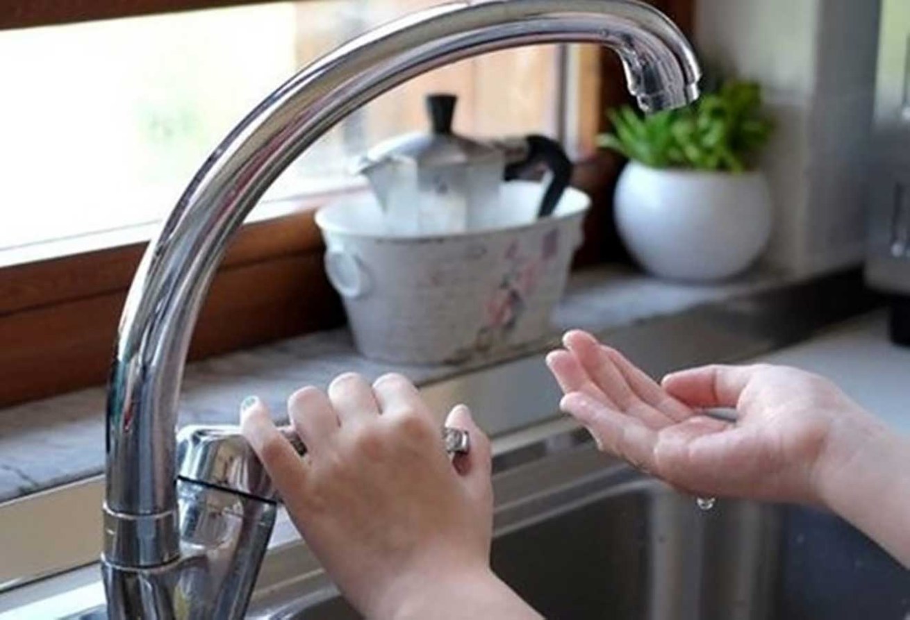 Si rompe tubatura al Lagaccio, migliaia di genovesi senz'acqua