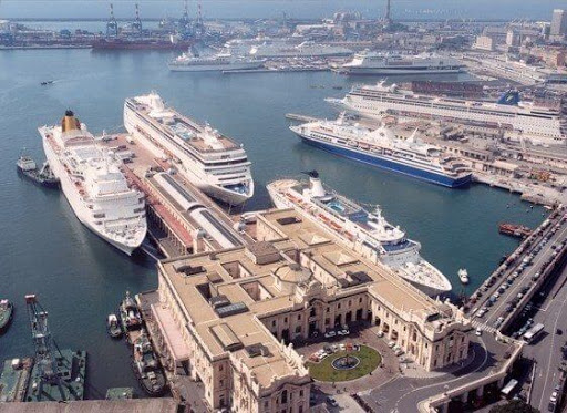 Covid, positivo marittimo della Costa Diadema: sbarcato a Genova 