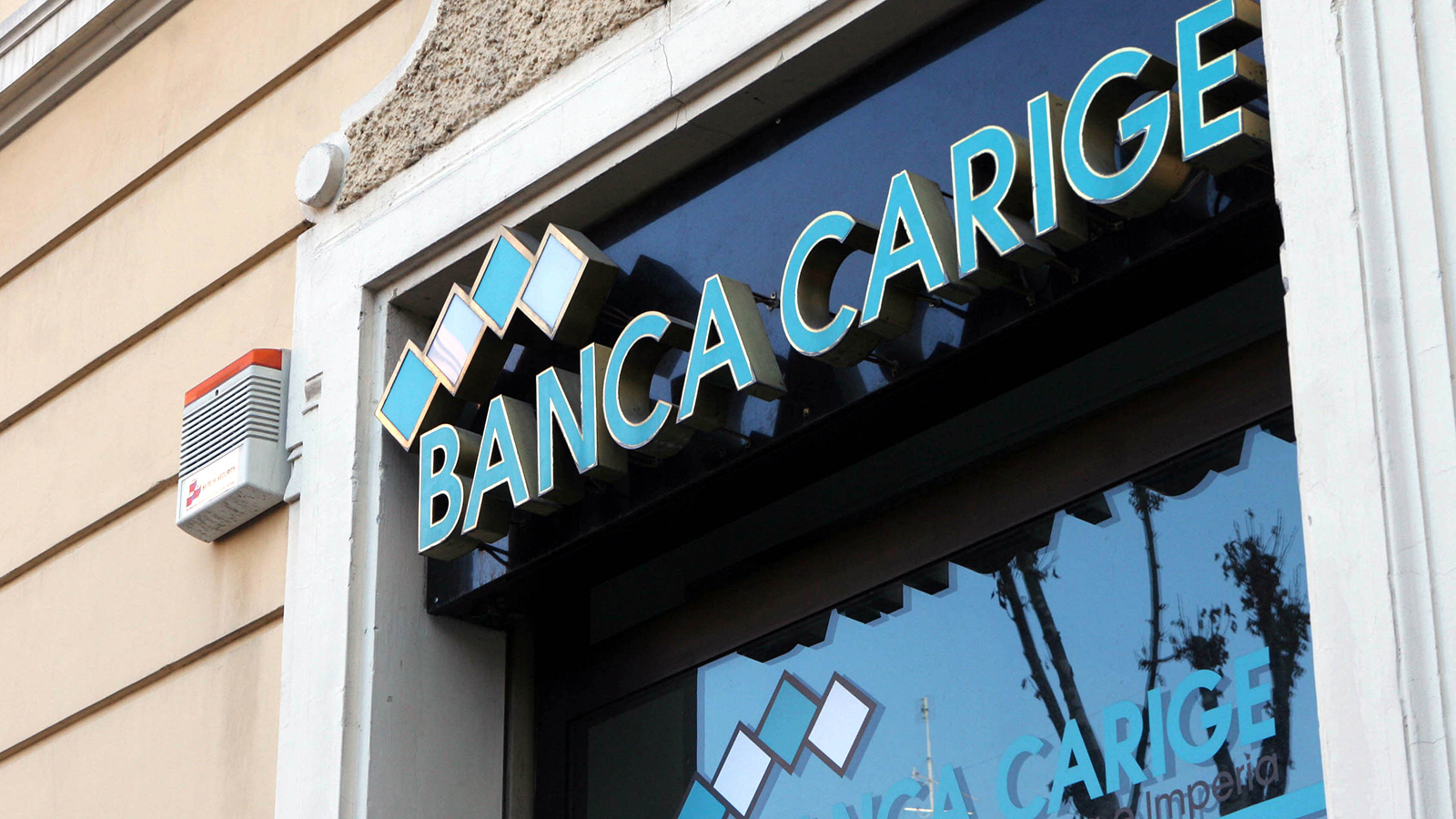 Maltempo, Carige avvia moratoria su mutui e aumento plafond emergenza 