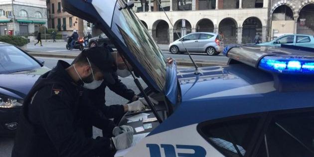 Covid, assembramenti a Genova: a Boccadasse raffica di multe nel weekend