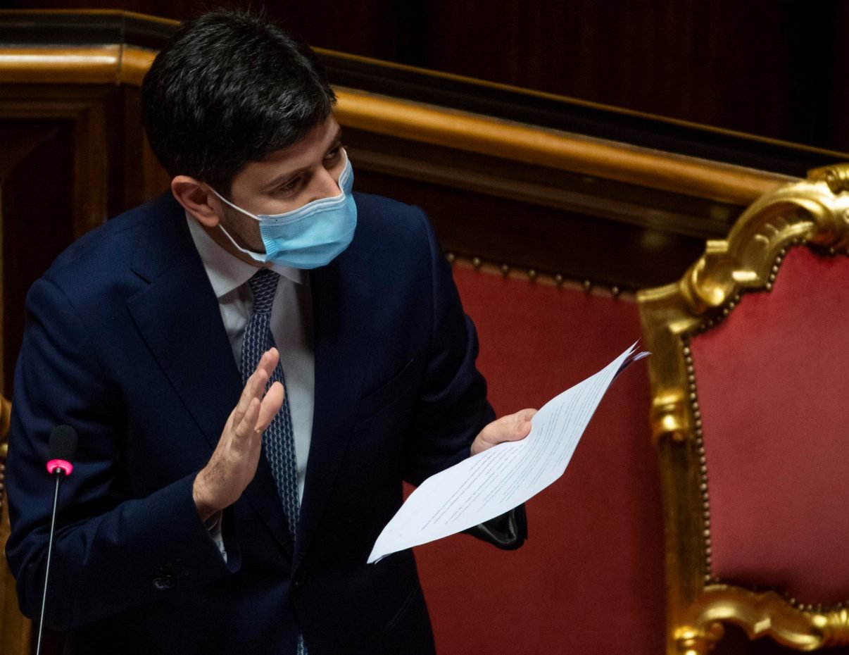 Nuovo Dpcm, da zone bianche al divieto di asporto dopo le 18: le misure in arrivo