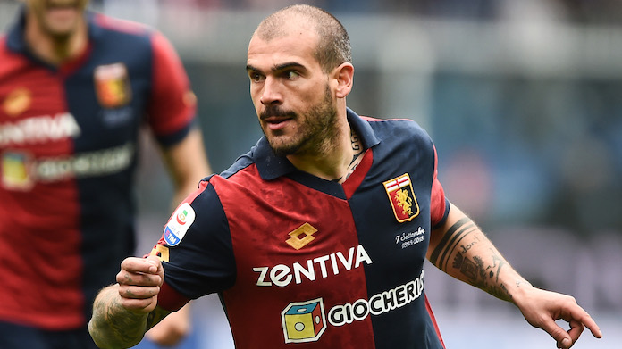 Genoa, Sturaro va al Verona, stallo per Scamacca e per Sokratis  