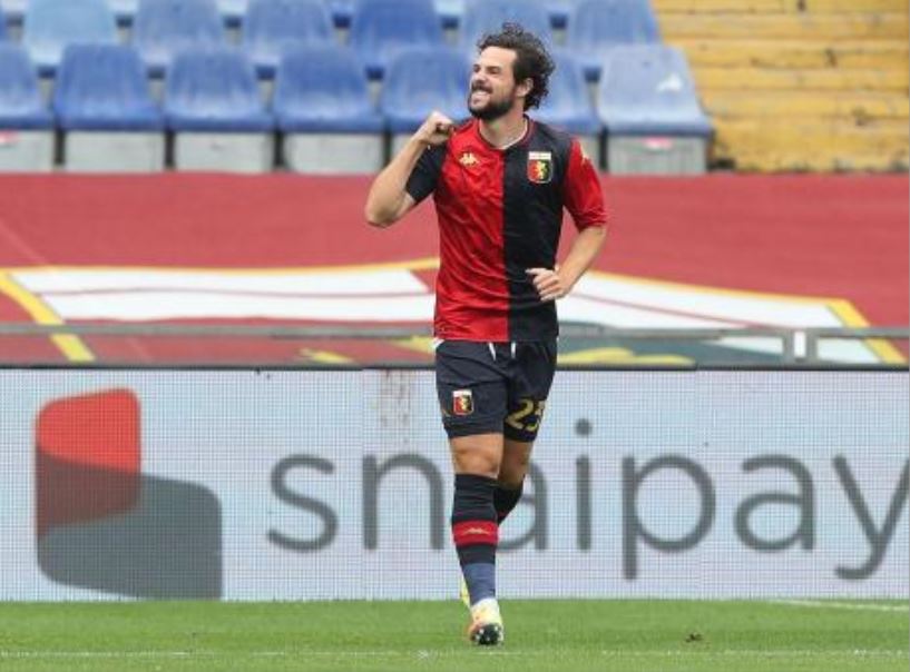 Genoa, tre punti pesanti contro il Cagliari, Destro-gol e Ballardini respira: 1-0
